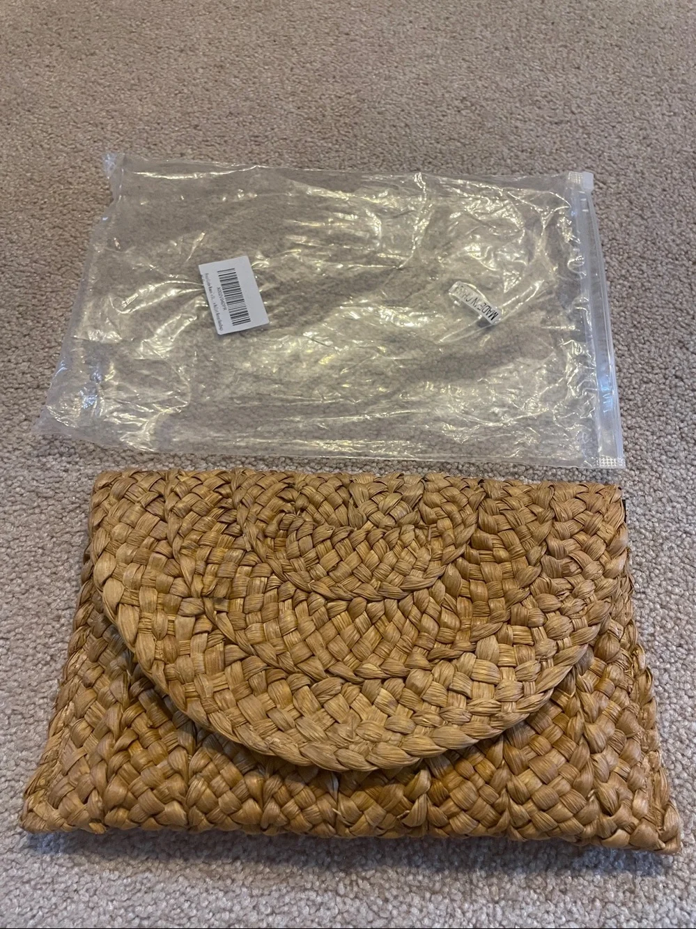 Amazon Woven Straw Fold-Over Clutch - Natural Brown